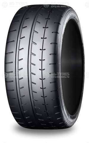 Yokohama Advan A052 225/40 R18 92Y