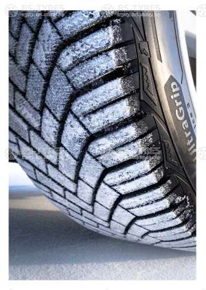 Goodyear Ultra Grip Ice 3 235/45 R18 98T