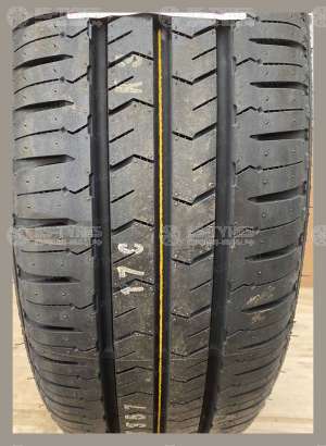 Nexen Roadian CT8 215/65 R16C 109/107T