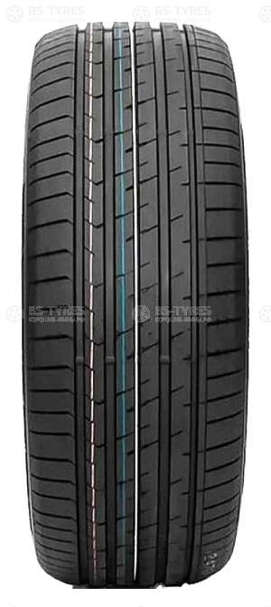 Royal Black Explorer II 245/50 R20 105Y