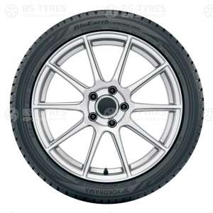 Yokohama BluEarth Winter V906 205/55 R19 97V